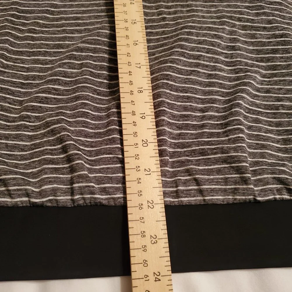 Nike black stripped tank top drape swimsuit top pullover round neck, size large